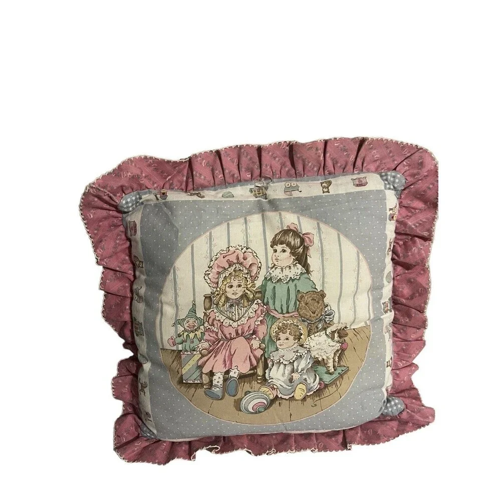 Vintage Handmade Quilted Girls Bear Pink Accent Pillow 80’s 15x15 RARE